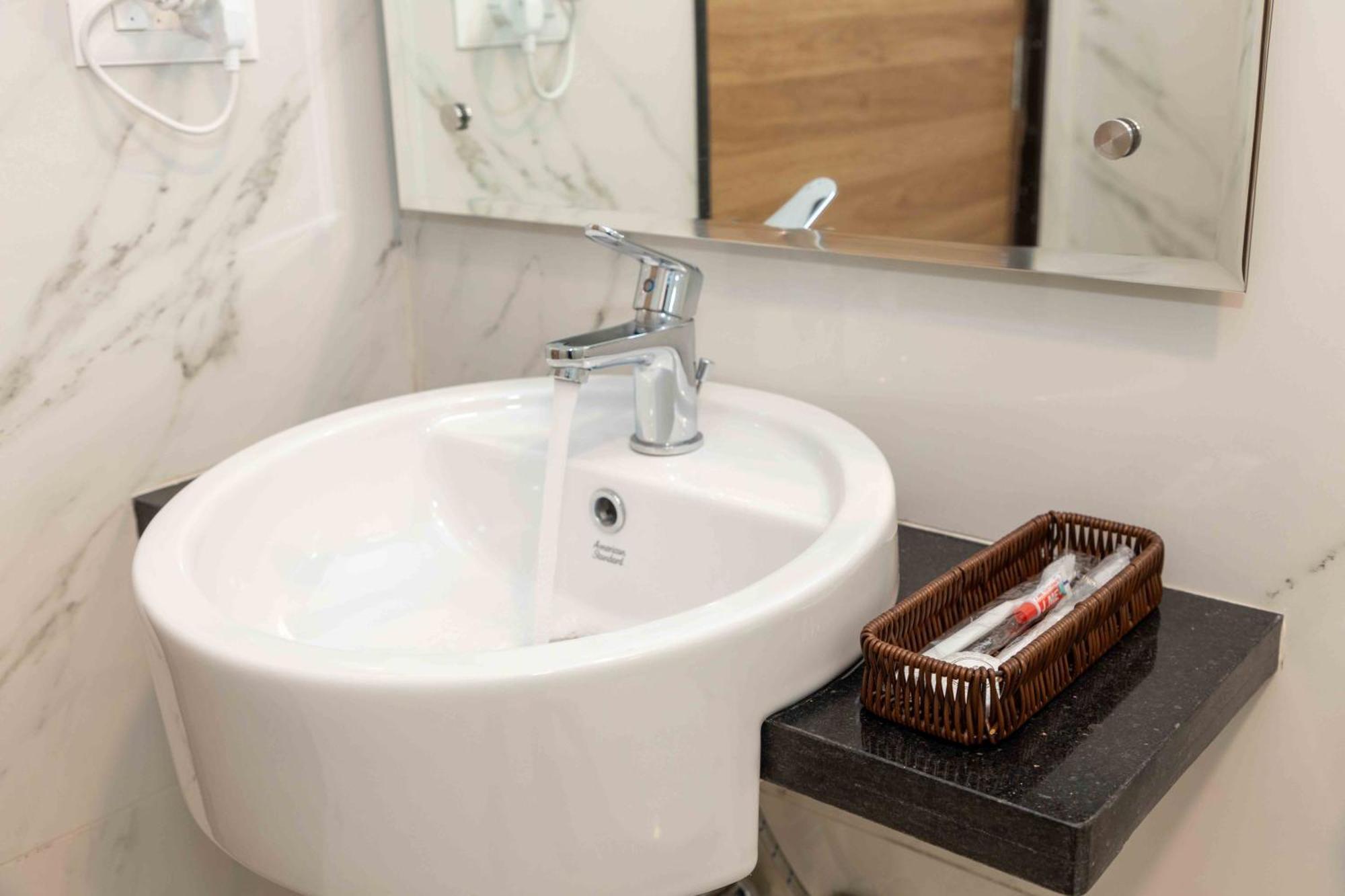 קטמנדו Shuvatara Suites & Spa, Thamel מראה חיצוני תמונה